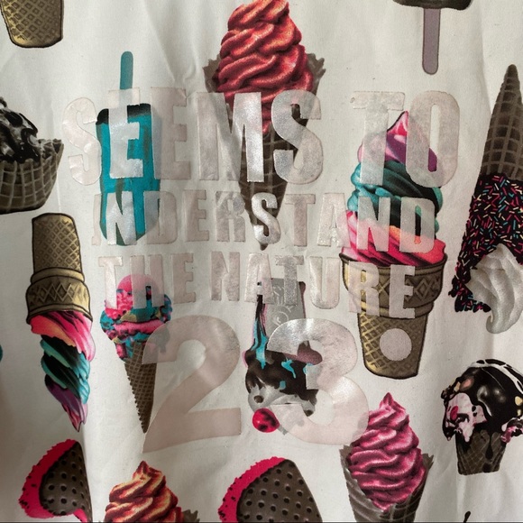 🍦🍦Oversized Korean Style Shirt Size XL - Picture 5 of 5